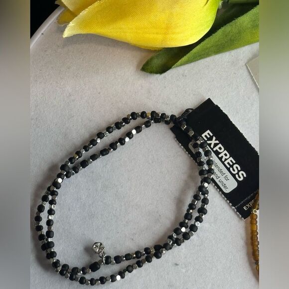 Express Set of 2 Stretch Beaded Bracelet in Black and Silver Tone - Picture 4 of 5
